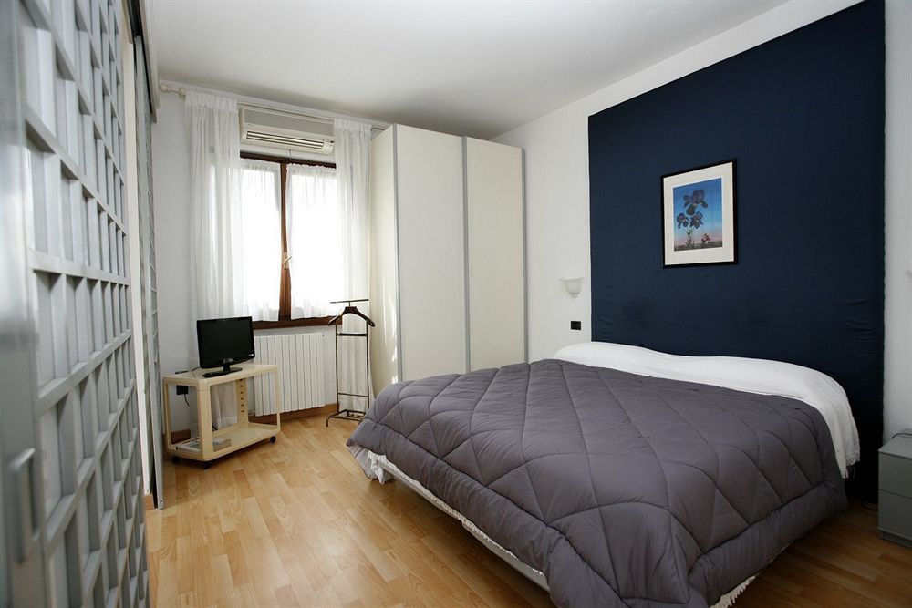 Residence Alba Colombare Di Sirmione Exteriér fotografie