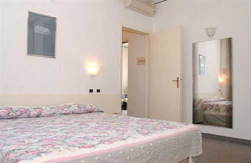 Residence Alba Colombare Di Sirmione Exteriér fotografie