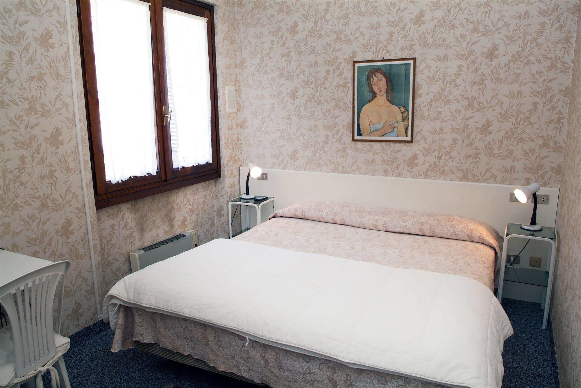 Residence Alba Colombare Di Sirmione Exteriér fotografie
